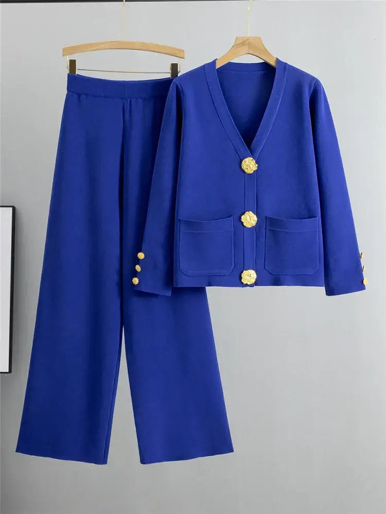 Brizza - Button-Detail Elegant Set