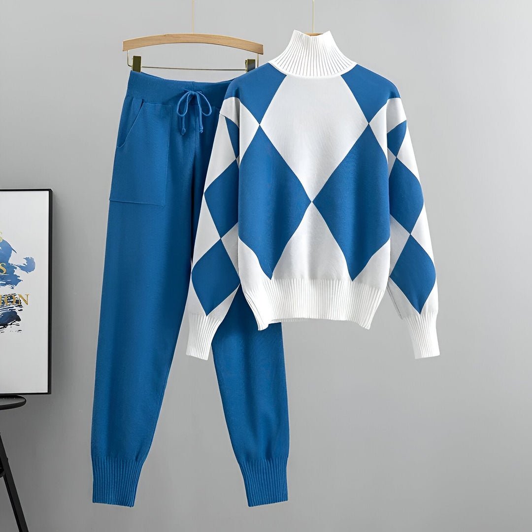Selene - Warm Turtleneck Set