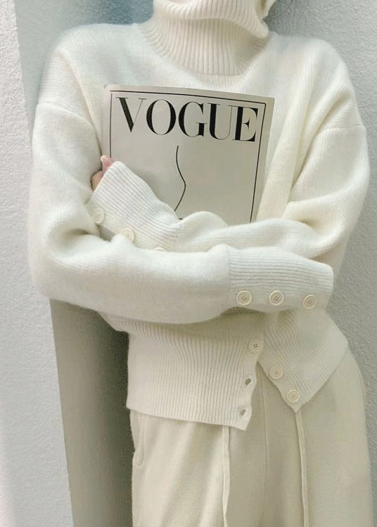 Cyrah - Elegant Turtleneck Sweater