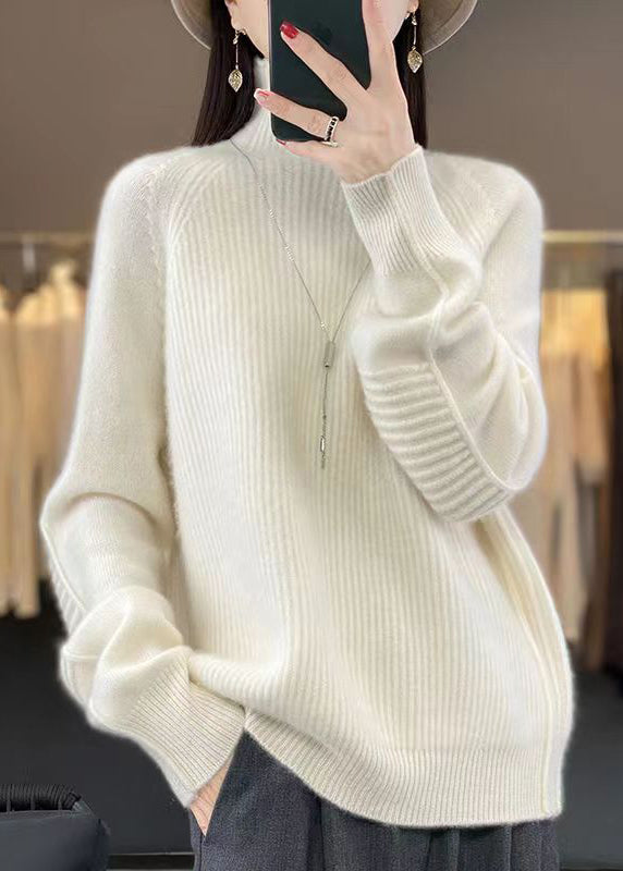 Karena - Soft Turtleneck Sweater