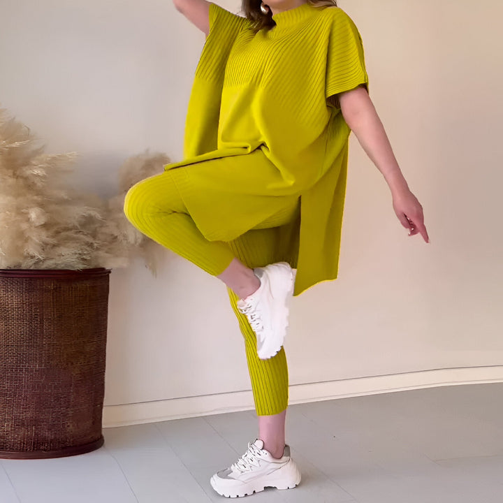 Vivika - Comfortable Elegant Set