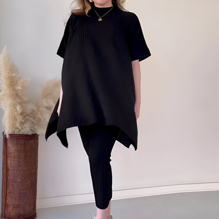 Vivika - Comfortable Elegant Set