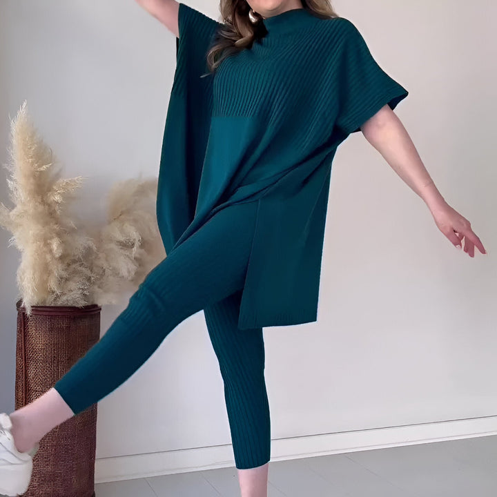 Vivika - Comfortable Elegant Set