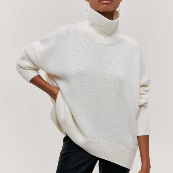 Cielle - Minimalist Turtleneck Sweater