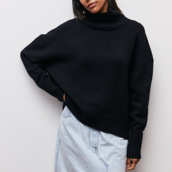 Cielle - Minimalist Turtleneck Sweater