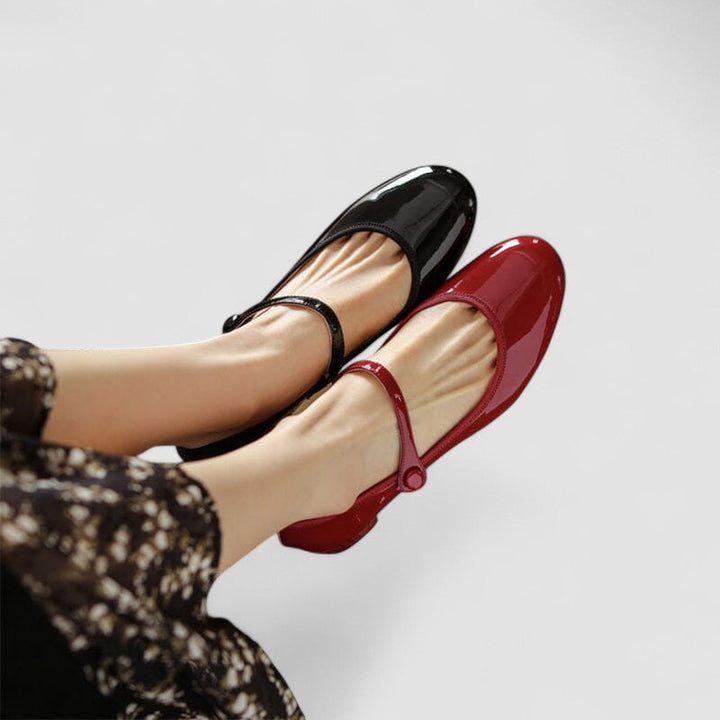 Varia - Chic Elegance Sandal
